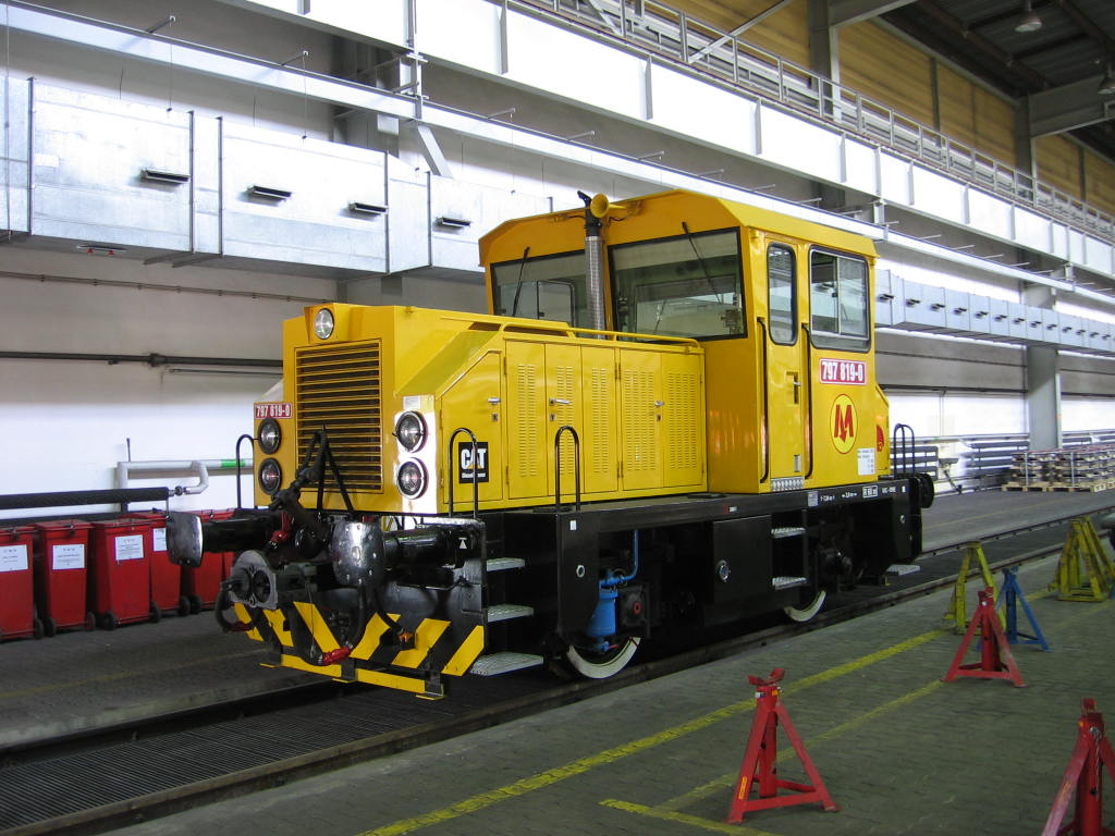 Варшава, Тепловоз № 797 819-0