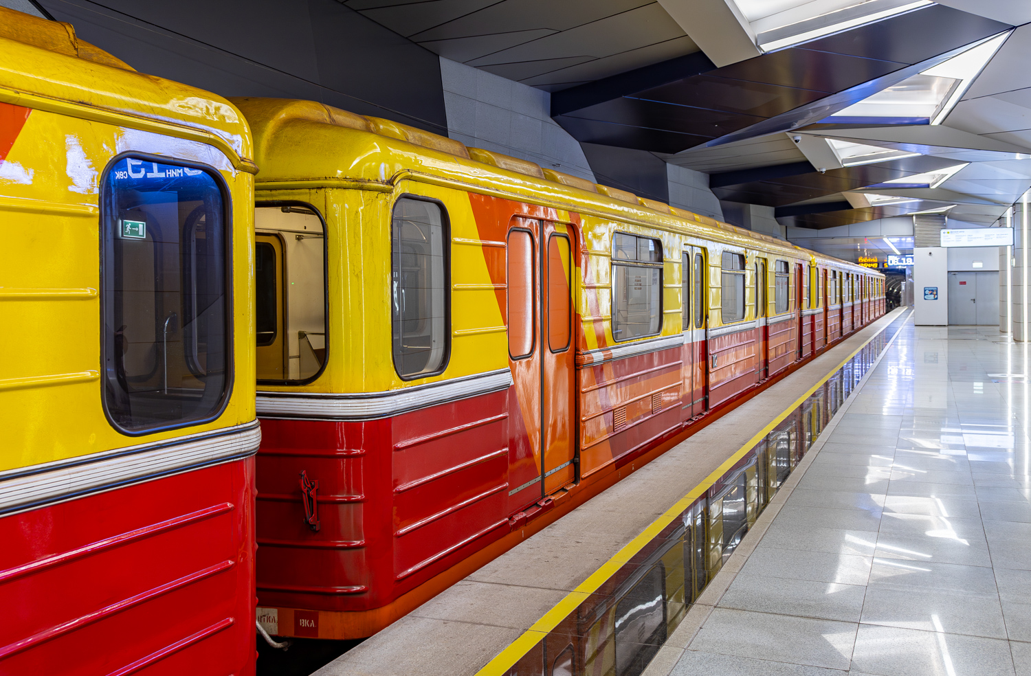 Москва, 81-714.5М (МВМ) № 1112