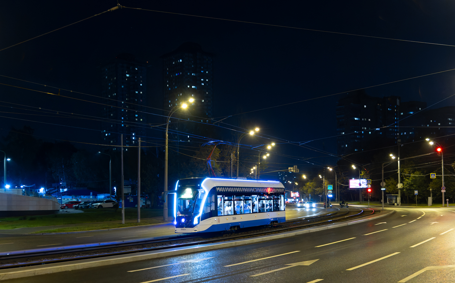 Москва, 71-911ЕМ «Львёнок» № 30624