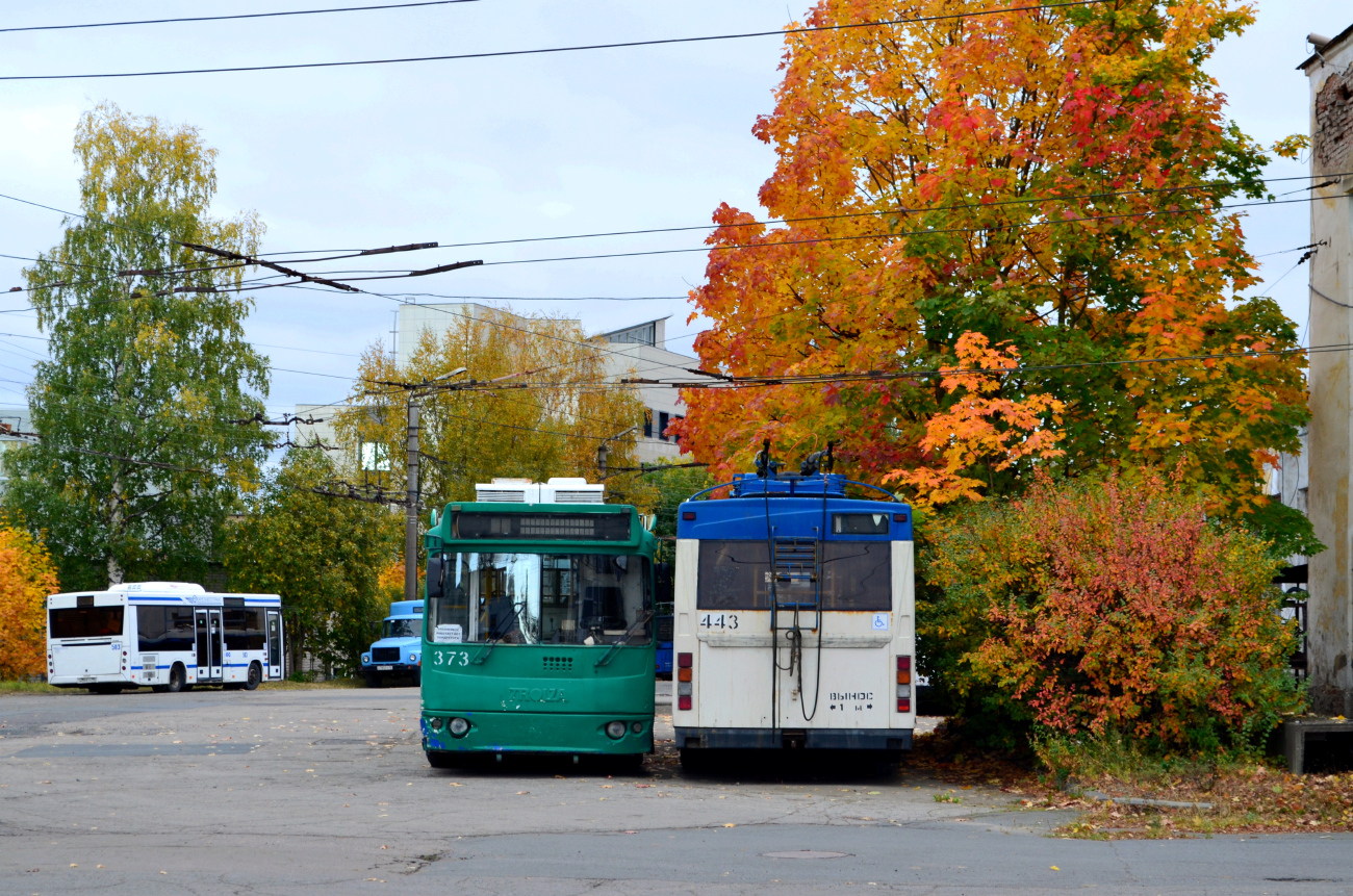 Петрозаводск, ЗиУ-682Г-016.02 (обр. 2013) № 373; Петрозаводск, Тролза-5275.03 «Оптима» № 443