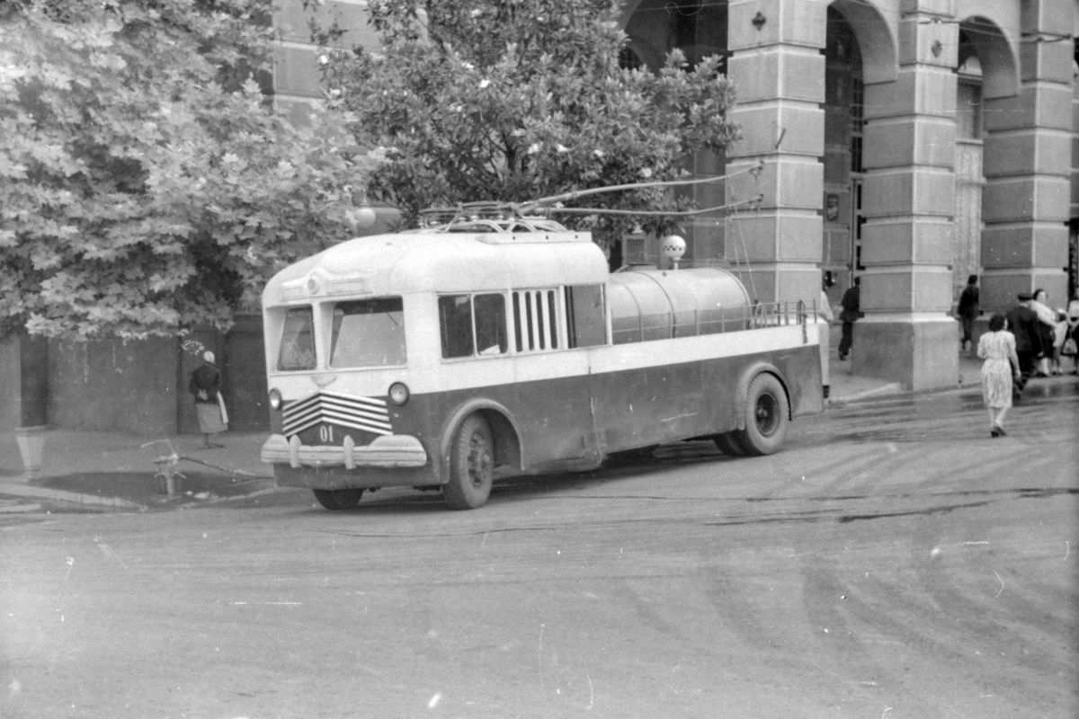 Tbilisi, (unknown) № 01; Tbilisi — Old photos and postcards — trolleybus