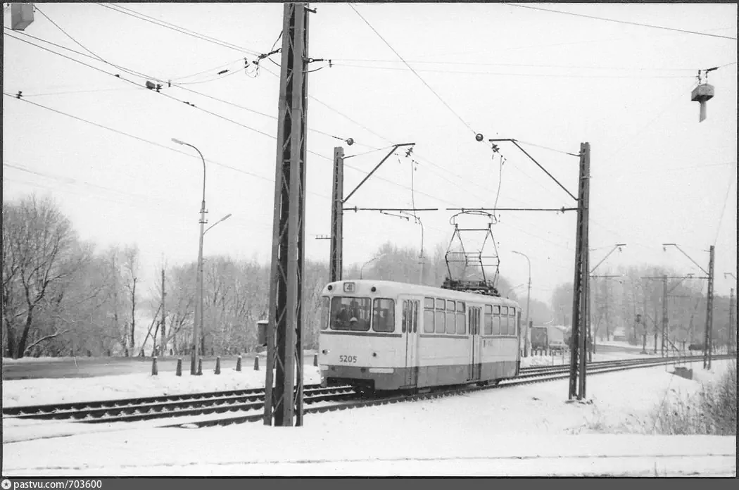 Санкт-Петербург, ЛМ-57 № 5205
