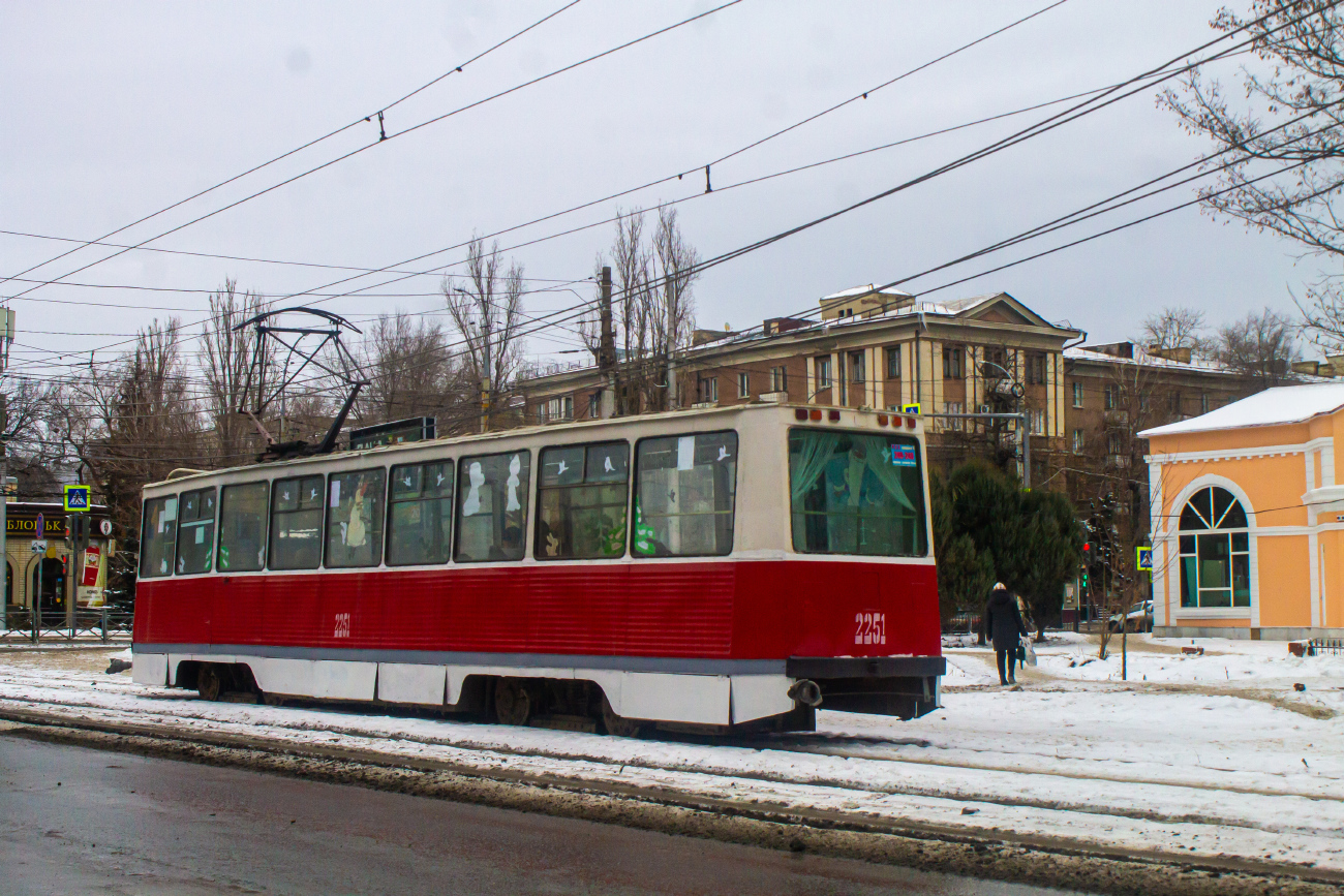 Саратов, 71-605 (КТМ-5М3) № 2251