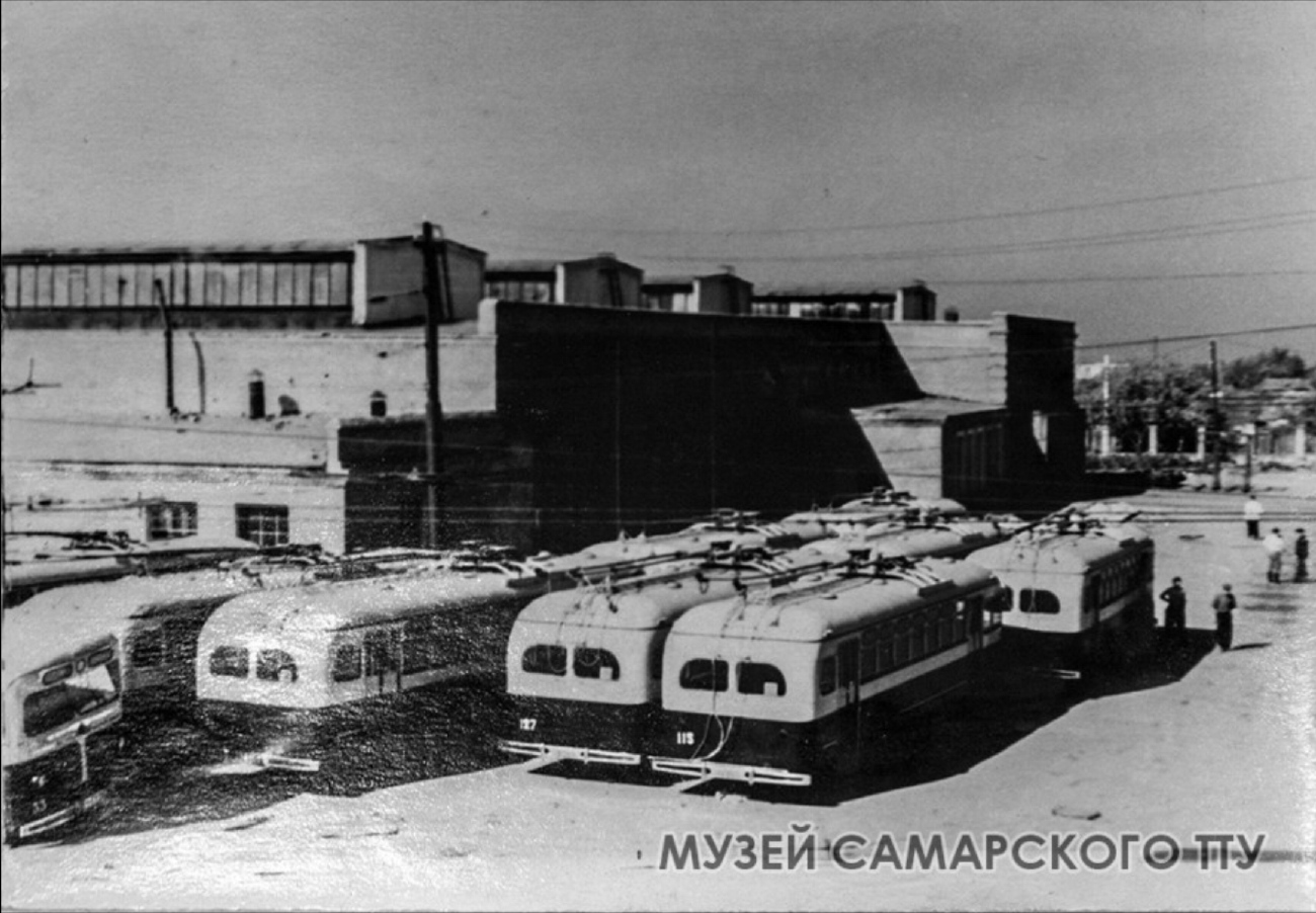 Самара, МТБ-82Д № 115; Самара — Исторические фотографии — Трамвай и Троллейбус (1942-1991); Самара — Троллейбусное депо № 1