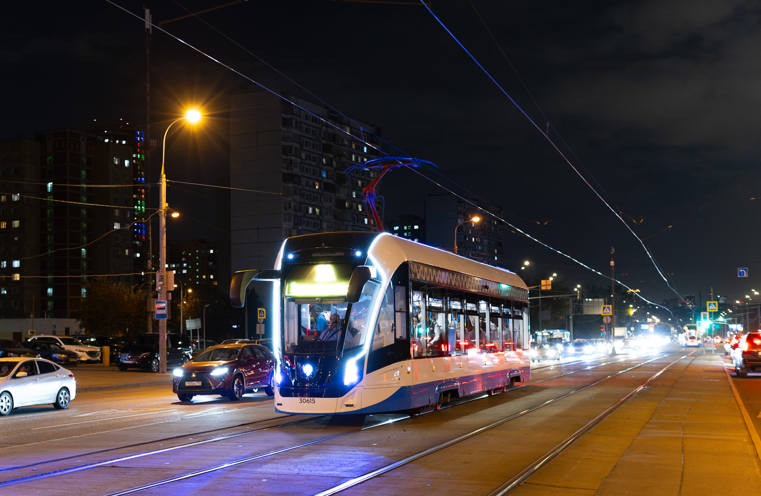 Москва, 71-911ЕМ «Львёнок» № 30615