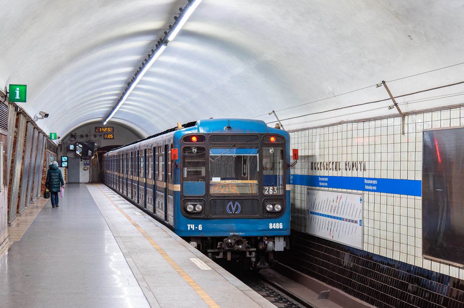 Санкт-Петербург, 81-717 (ЛВЗ) № 8486