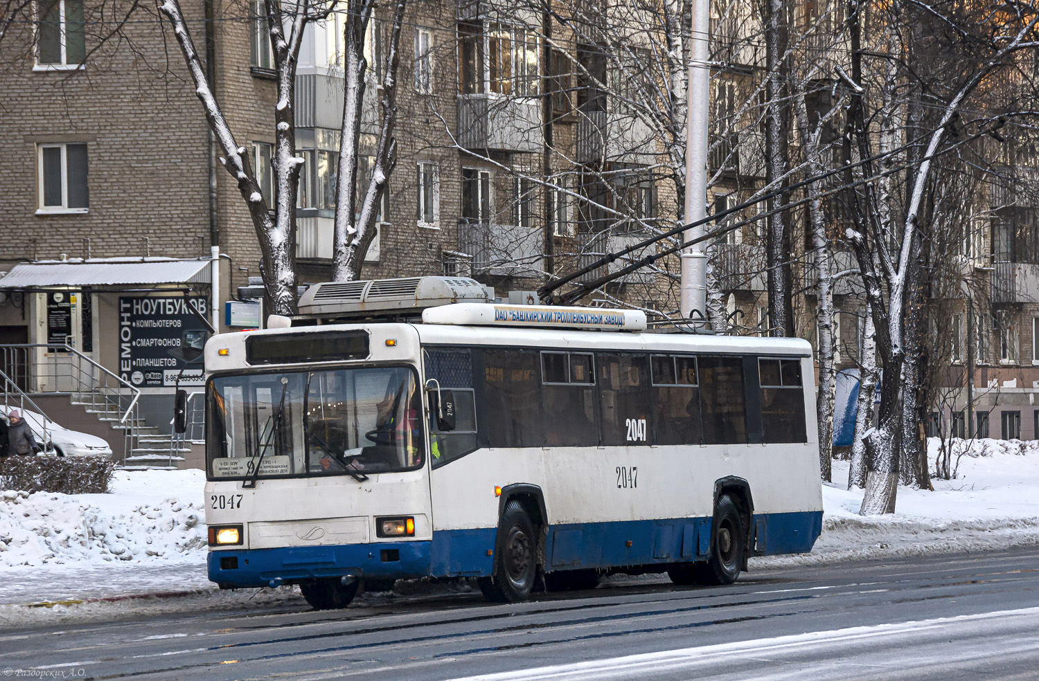 Уфа, БТЗ-52761Т № 2047