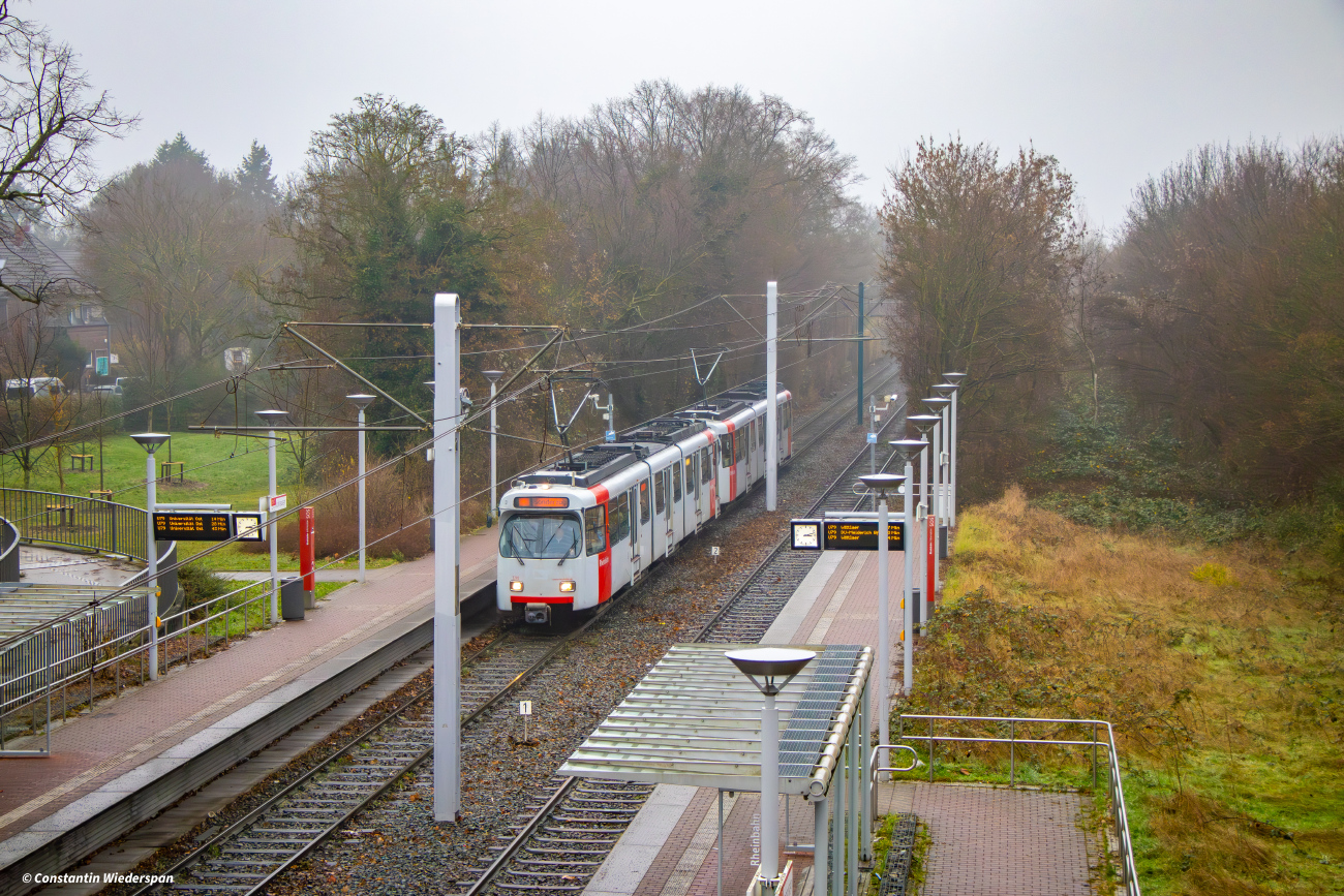 Düsseldorf, Duewag GT8SU č. 3229