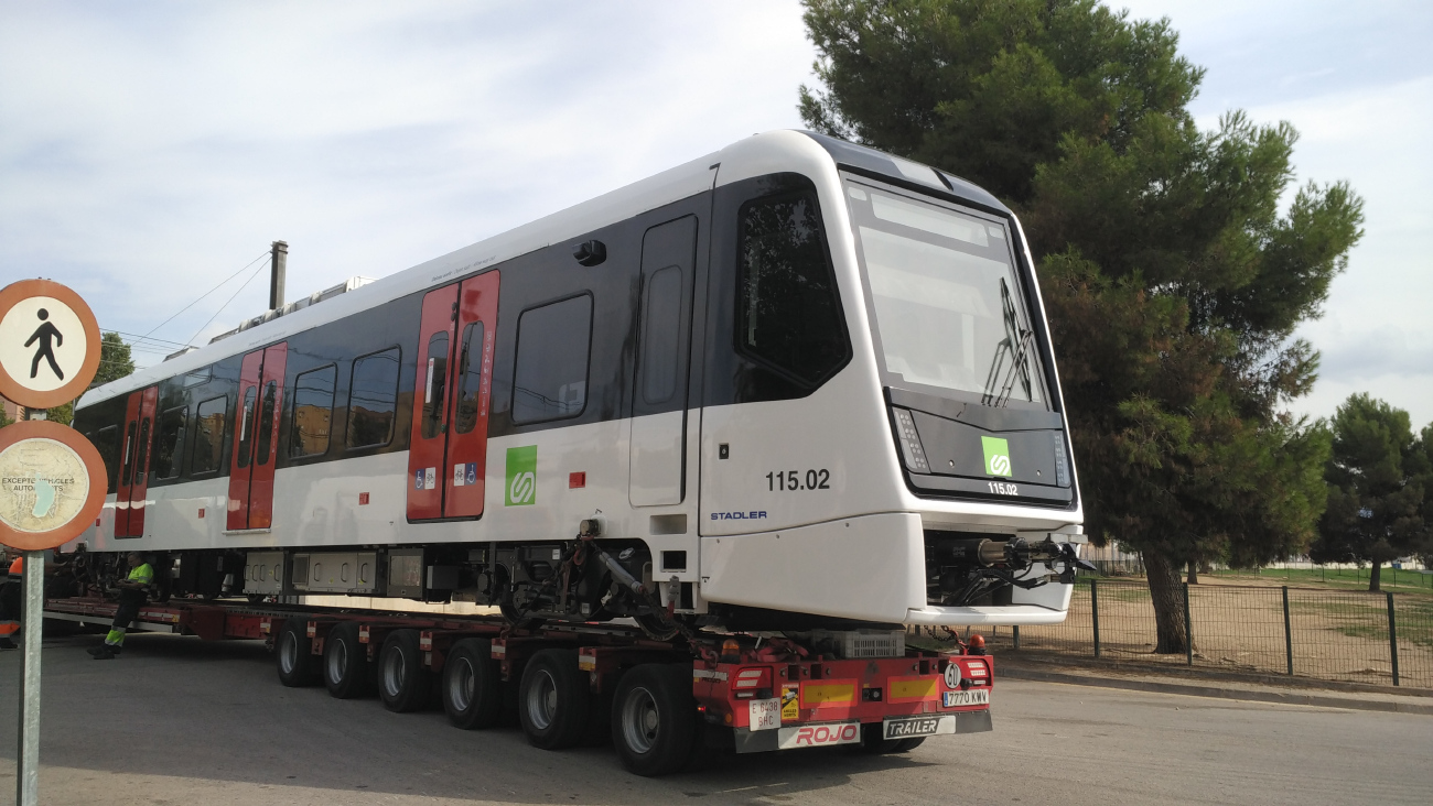 Барселона, FGC Serie 115 № 115.02; Барселона — FGC — Подвижной состав; Барселона — Депо, мастерские и обслуживание