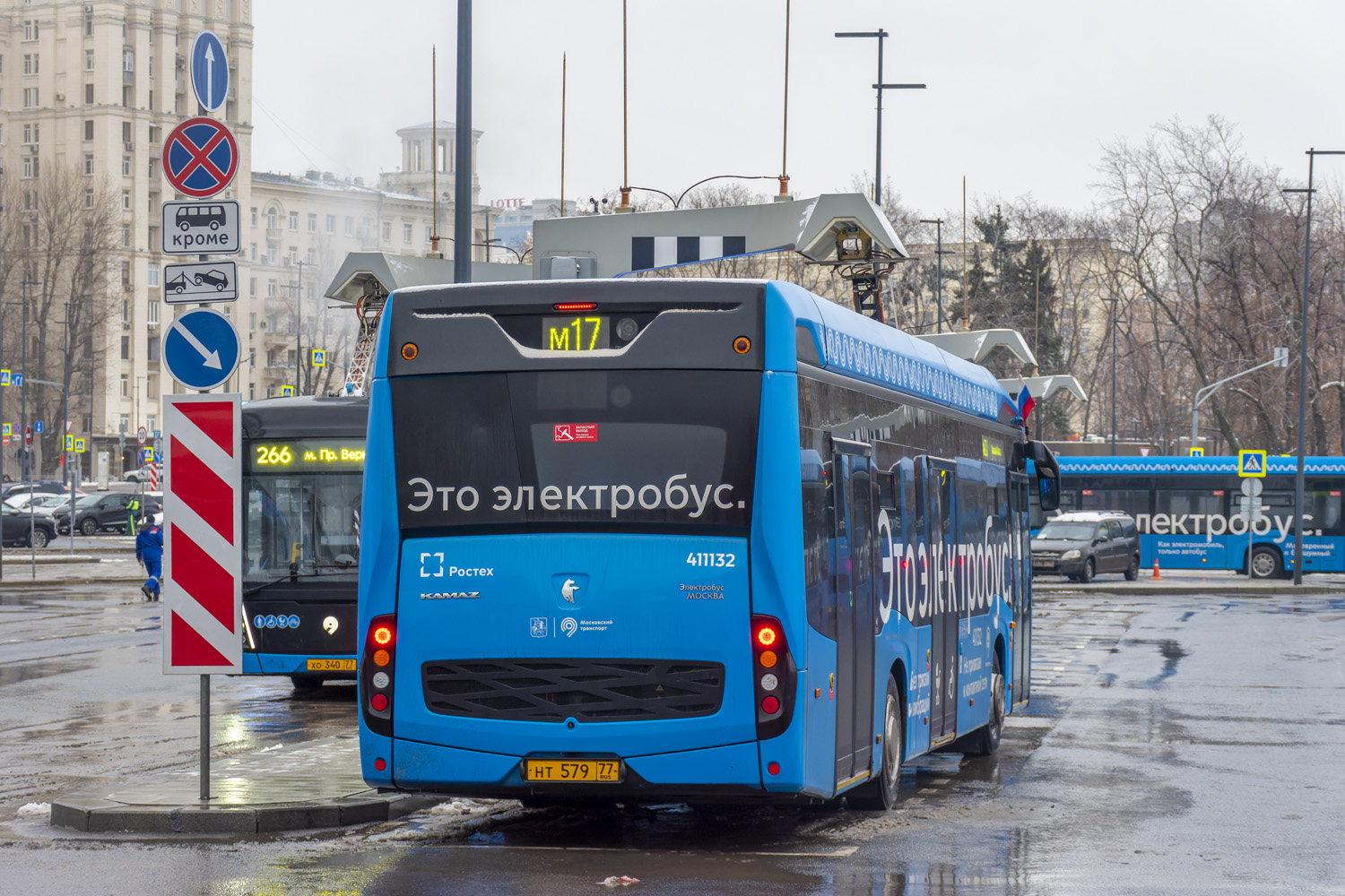 Moscow, KAMAZ-6282 № 411132