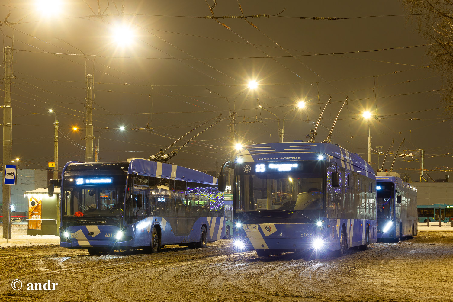 Санкт-Петербург, ВМЗ-5298.01 «Авангард» № 6313; Санкт-Петербург, Тролза-5265.08 «Мегаполис» № 6056
