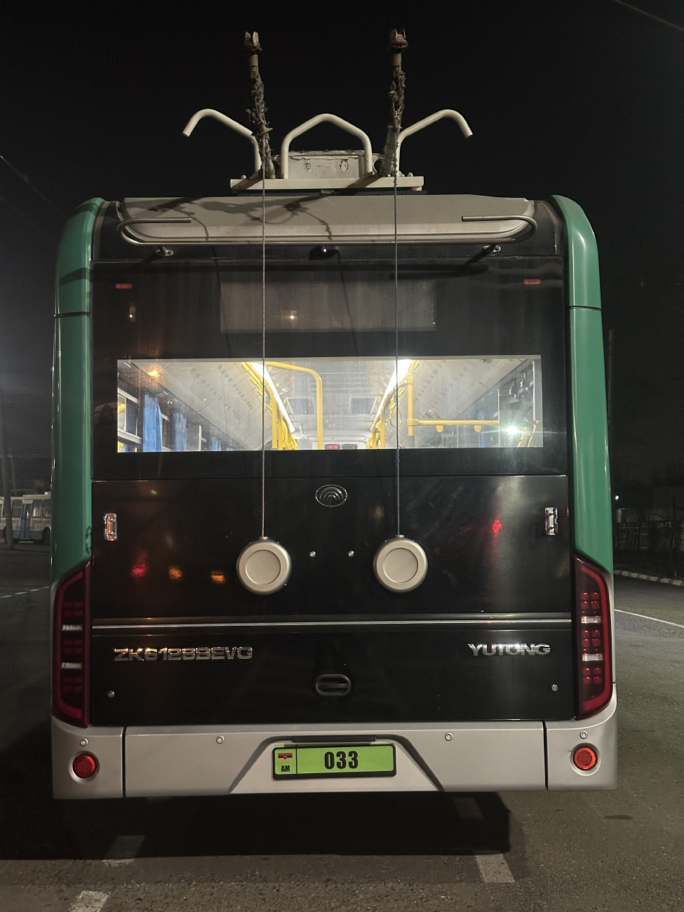 Ереван, Yutong ZK6128BEVG № 033