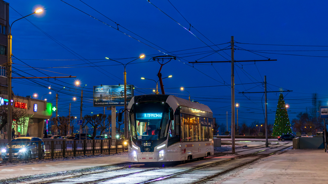 Красноярск, 71-911ЕМ «Львёнок» № 0022; Красноярск — Вечерние фотографии