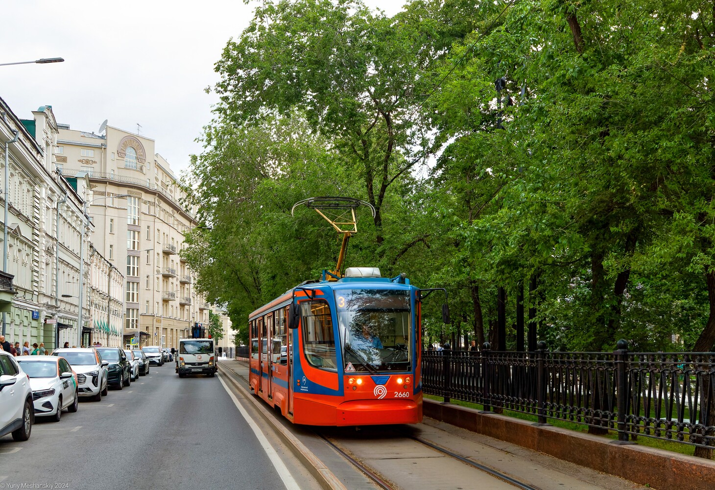 Москва, 71-623-02 № 2660