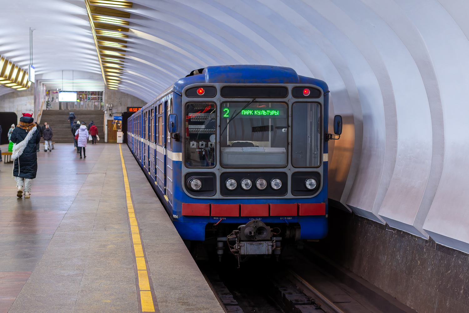 Нижний Новгород, 81-717 (ЛВЗ) № 8654