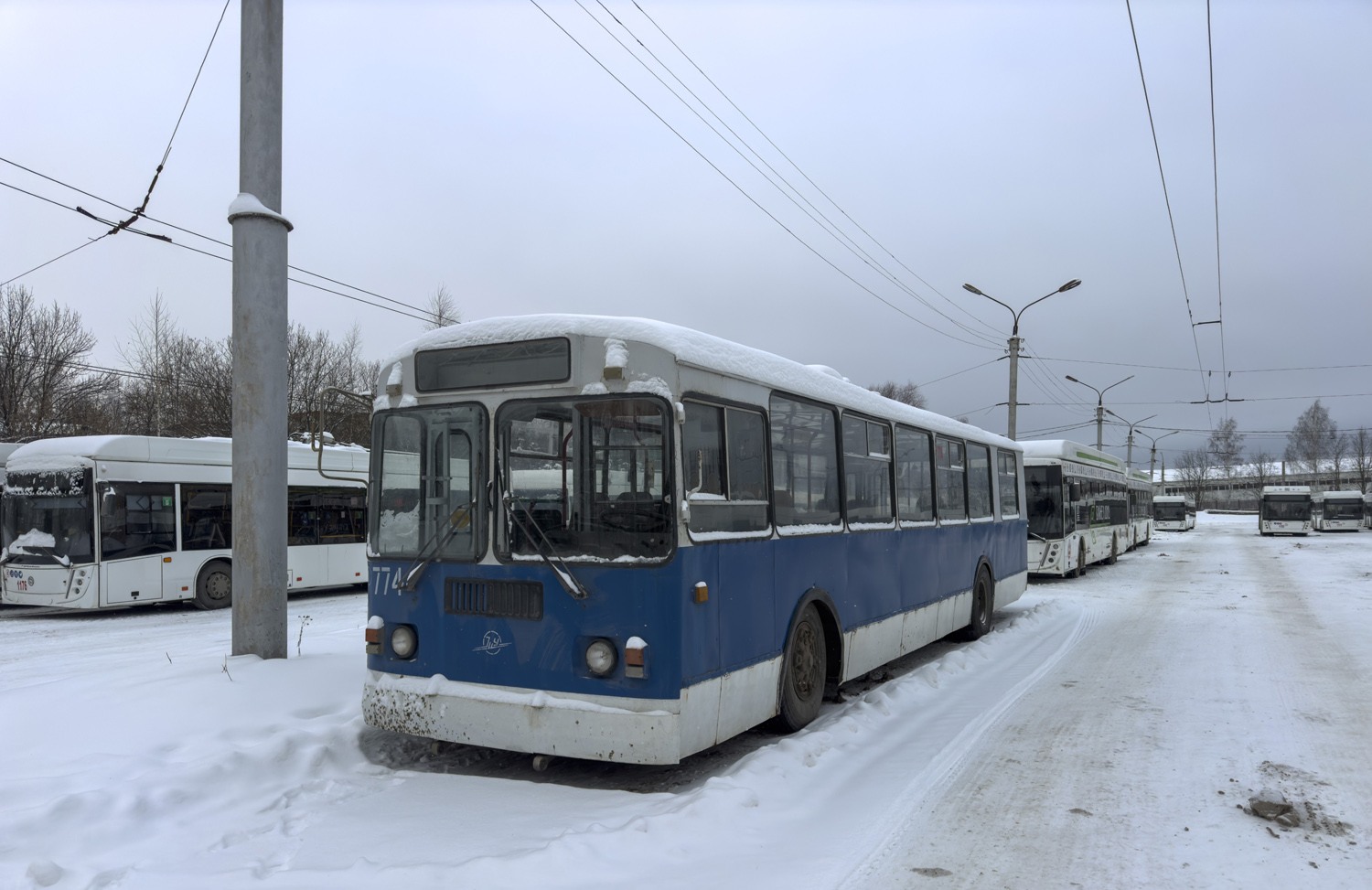 Чебоксары, ЗиУ-682Г-016 (012) № 774