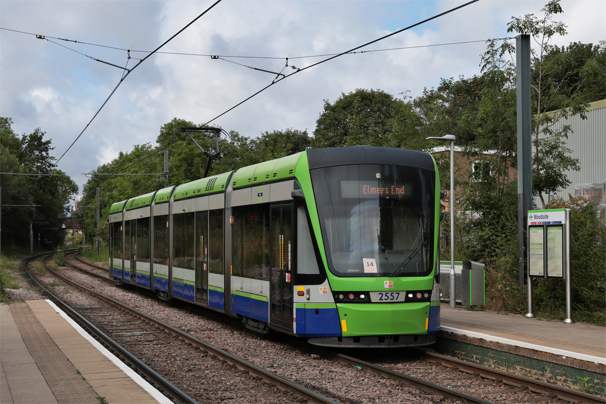 Лондон, Stadler Variobahn № 2557