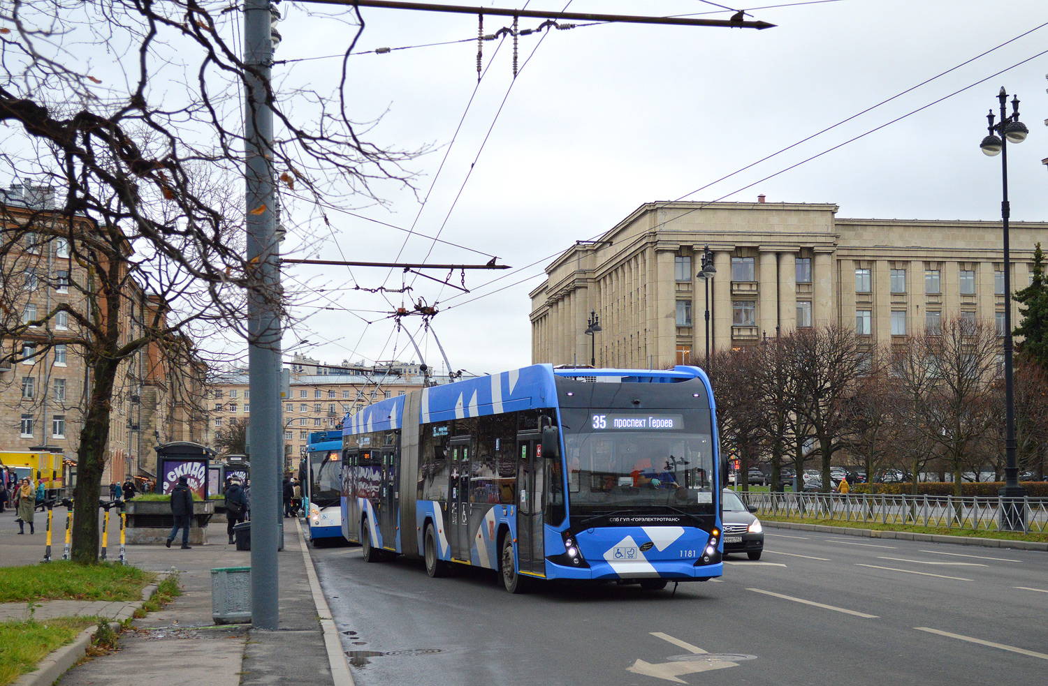 Санкт-Петербург, ВМЗ-6215.01 «Премьер» № 1181