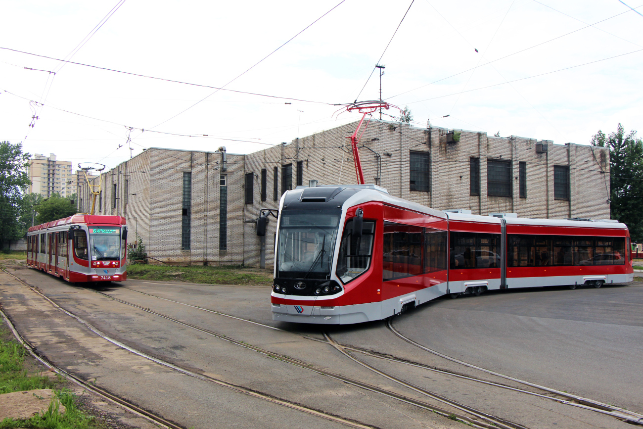Санкт-Петербург, 71-631 № 7418; Санкт-Петербург, 71-931 «Витязь» № 0101; Санкт-Петербург — Новые трамвайные вагоны; Санкт-Петербург — Разные фотографии; Санкт-Петербург — Трамвайный парк № 7
