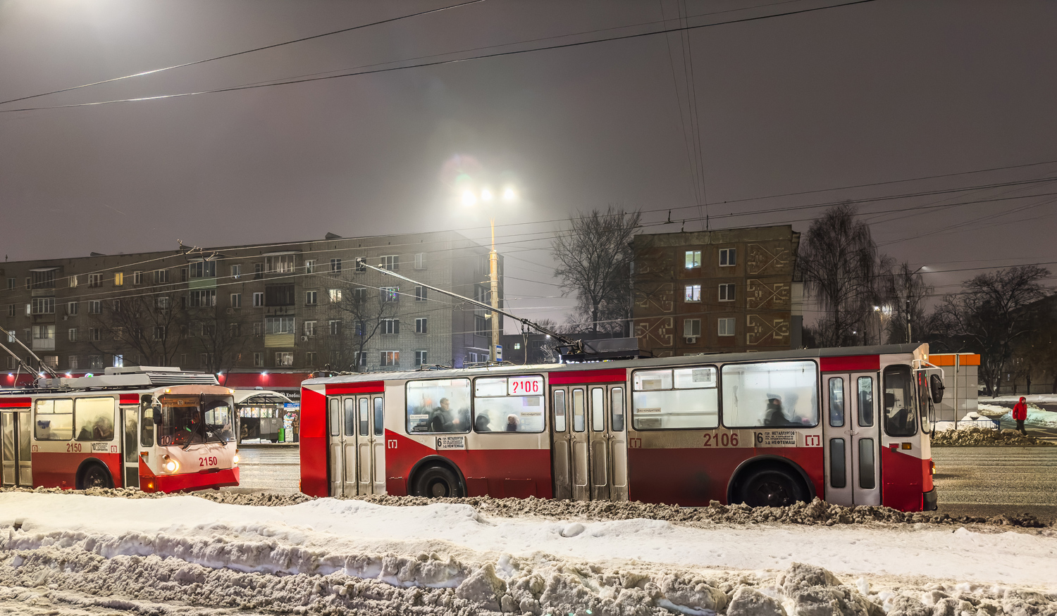 Ижевск, ЗиУ-682В [В00] № 2106