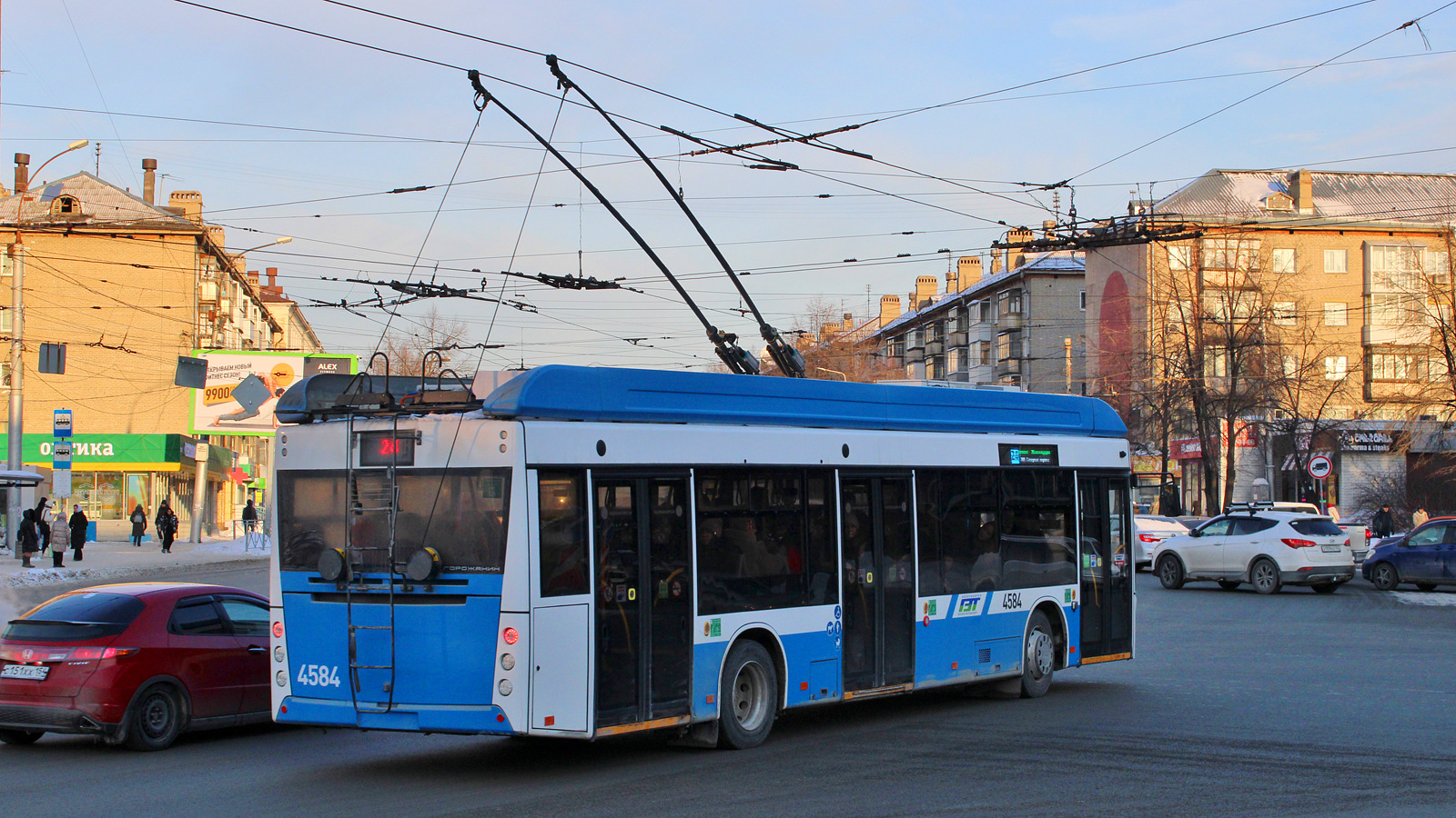 Новосибирск, УТТЗ-6241.01 «Горожанин» № 4584