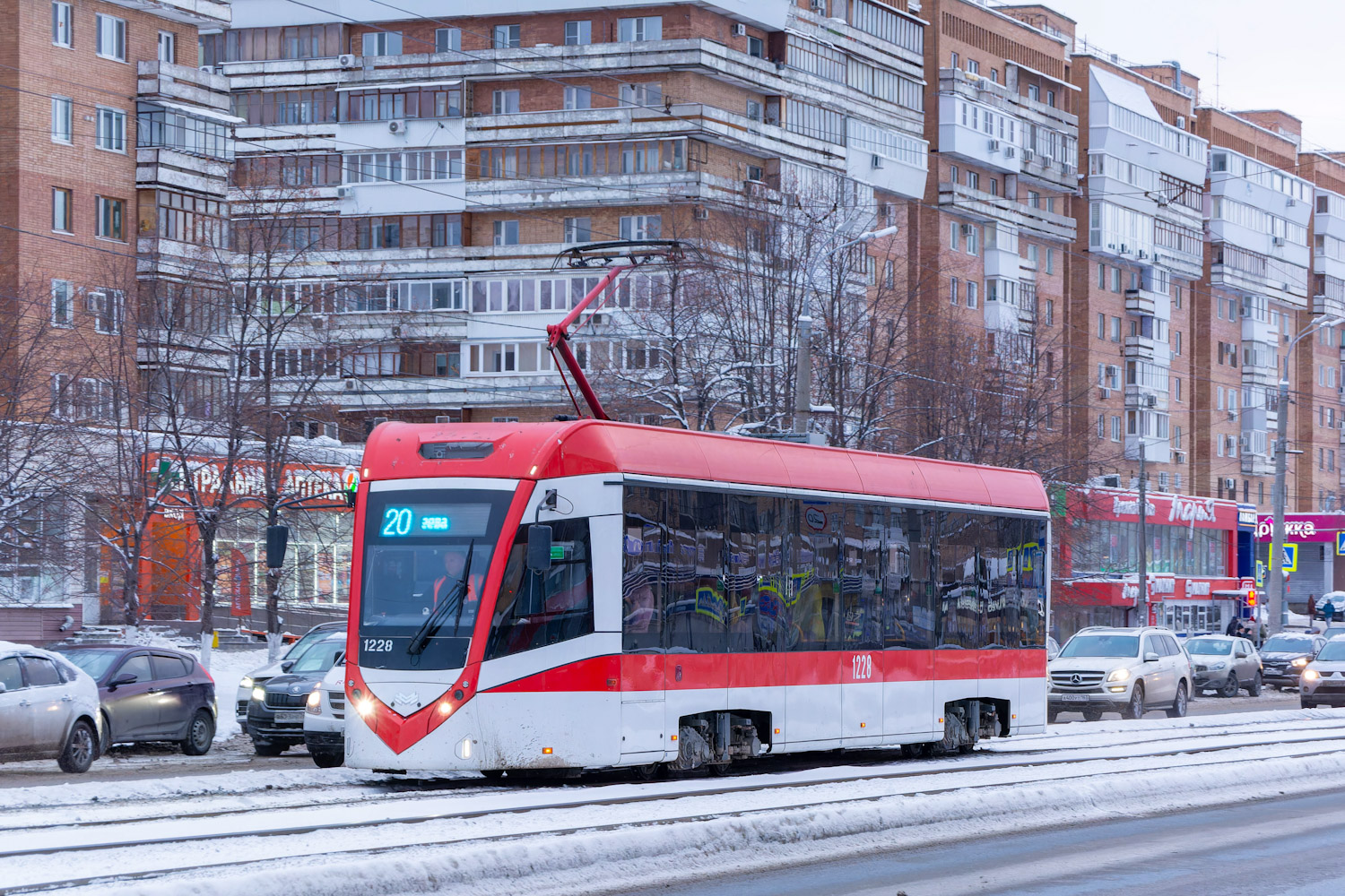 Самара, БКМ Т811 № 1228