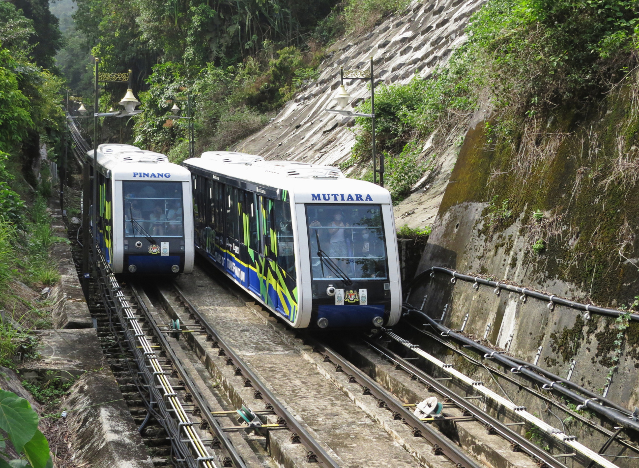 George Town, Doppelmayr Garaventa 100-FUL Penang Hill Br. Pinang; George Town, Doppelmayr Garaventa 100-FUL Penang Hill Br. Mutiara; George Town — Penang Hill Railway Funicular