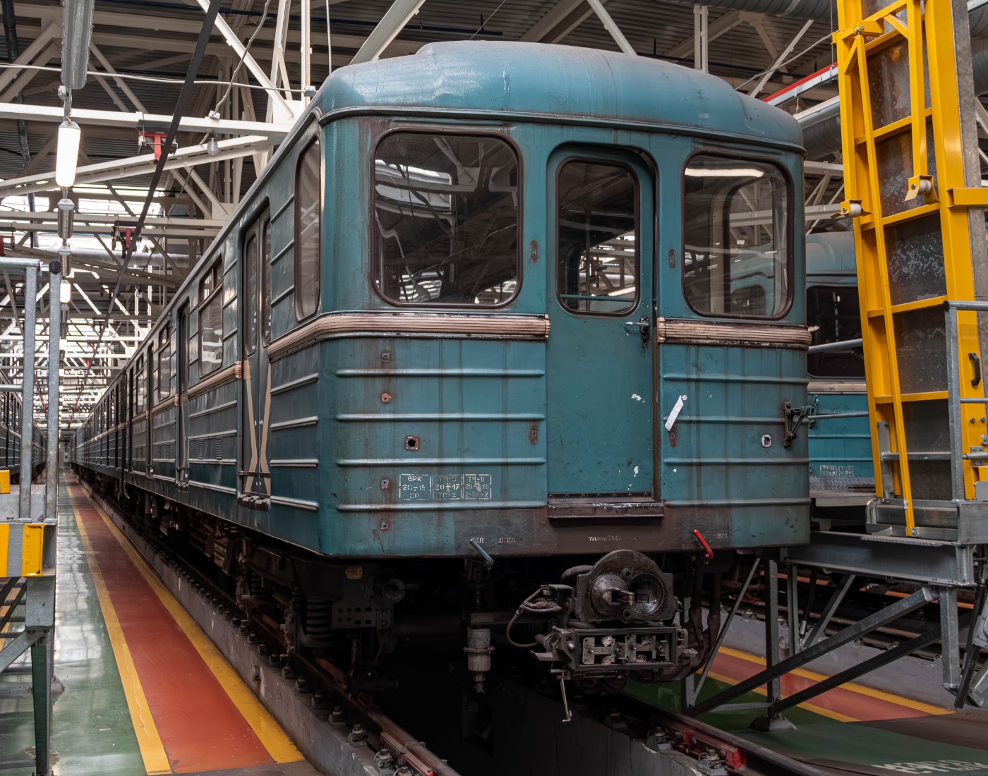 Москва, 81-717.5 (ММЗ/МВМ) № 0165