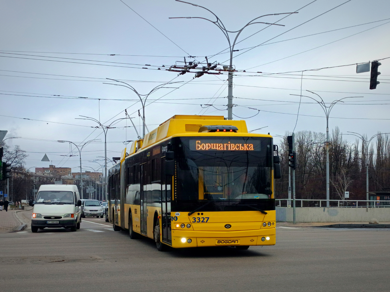 Киев, Богдан Т90117 № 3327