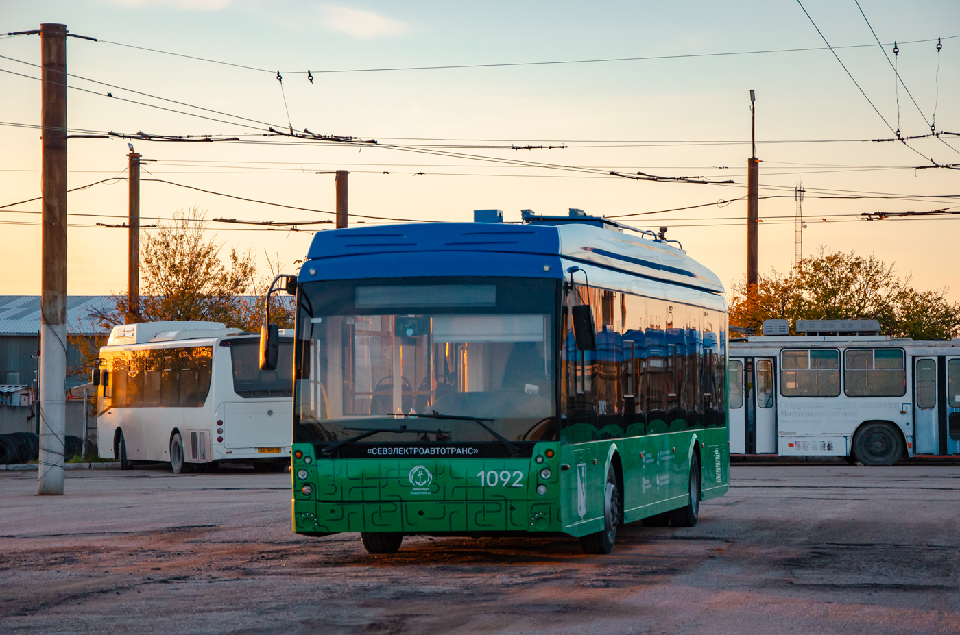 Севастополь, Тролза-5265.02 «Мегаполис» № 1092