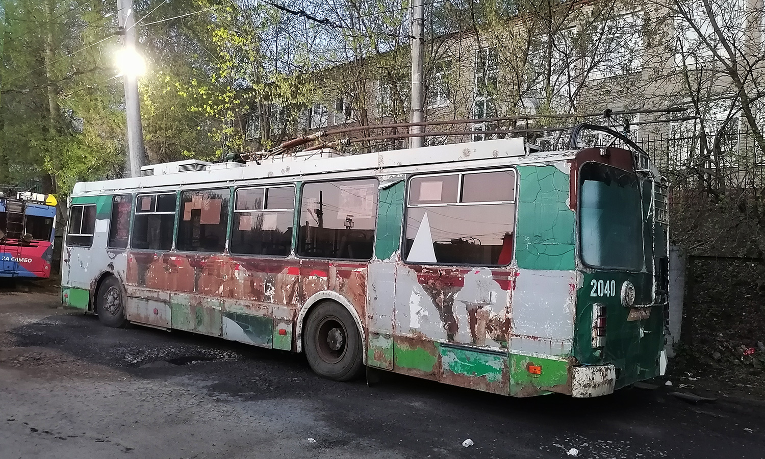 Пенза, ЗиУ-682Г-016.02 № 2040