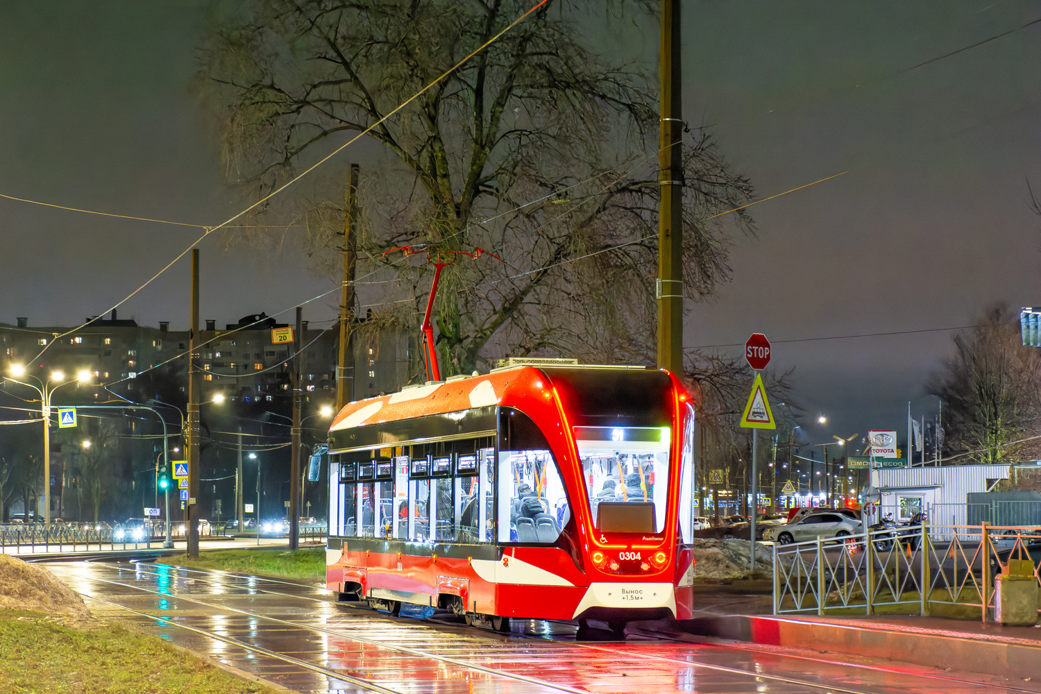 Санкт-Петербург, 71-911ЕМ «Львёнок» № 0304