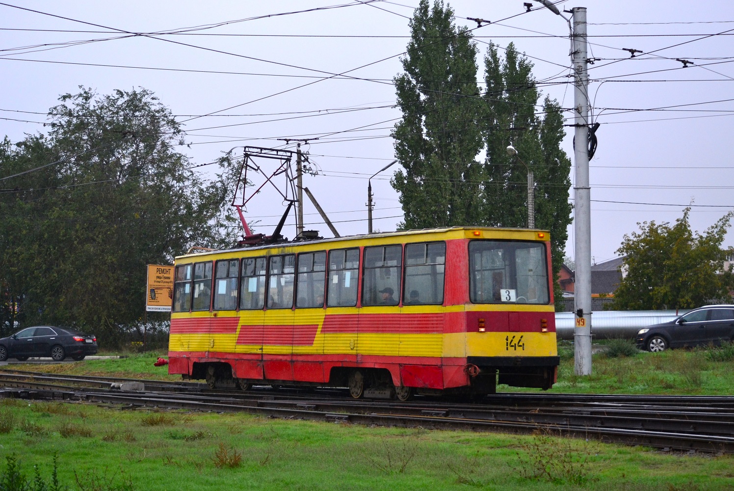 Волжский, 71-605 (КТМ-5М3) № 144
