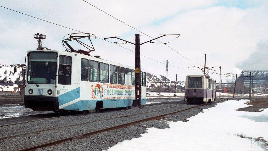 Temirtau, 71-608K č. 40; Temirtau, 71-605 (KTM-5M3) č. 24