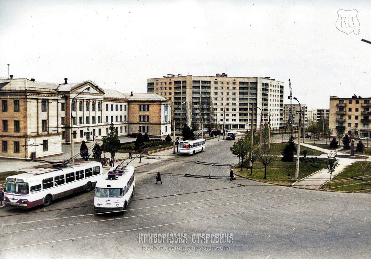 Kryvyï Rih — Old photos; Kryvyï Rih — Tram and trolleybus lines and loops