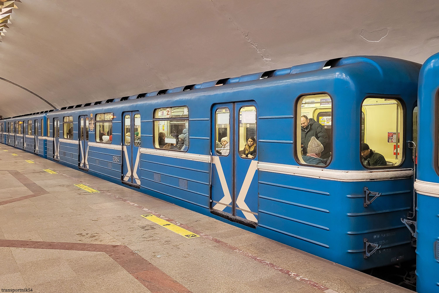 Новосибирск, 81-714 (ММЗ) № 9864