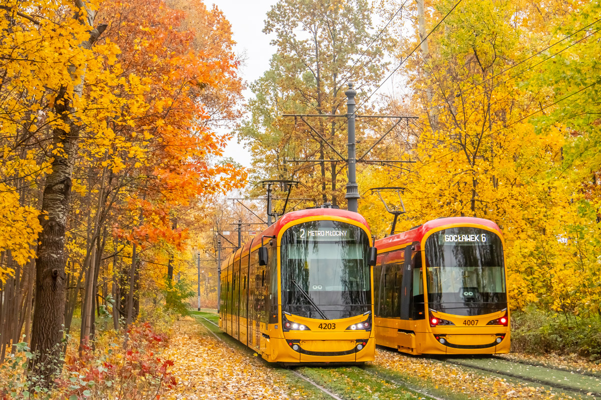 Warsaw, Hyundai Rotem 140N # 4203