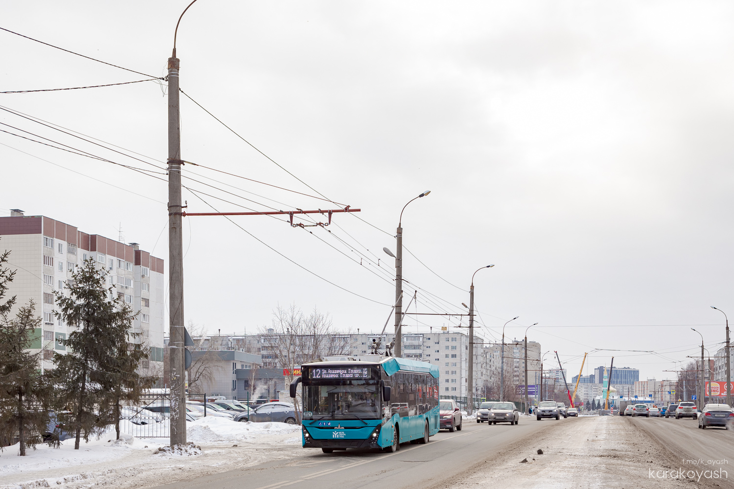 Казань, МАЗ-303Т22 № 2021