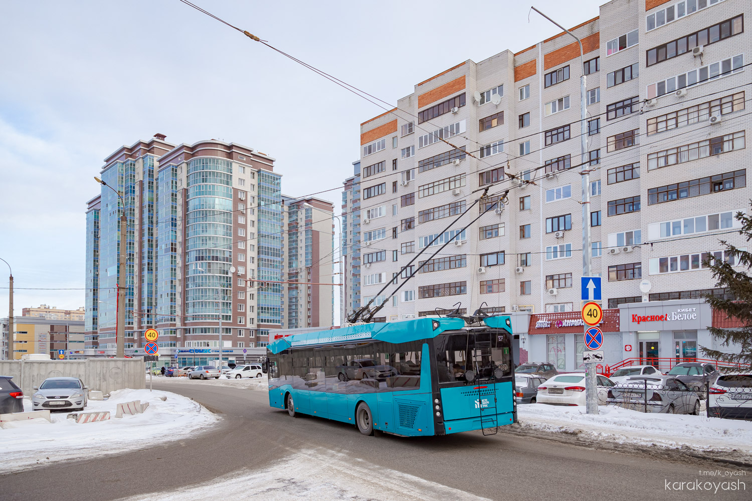 Казань, МАЗ-303Т22 № 2021