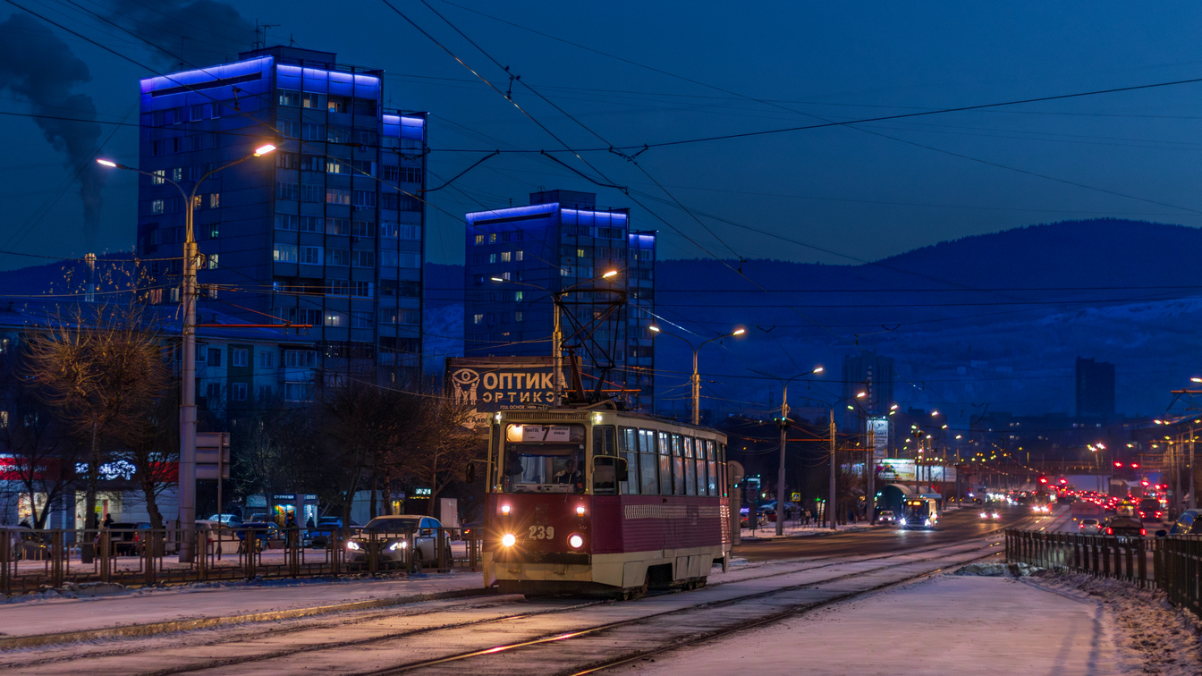 Красноярск, 71-605А № 239; Красноярск — Вечерние фотографии