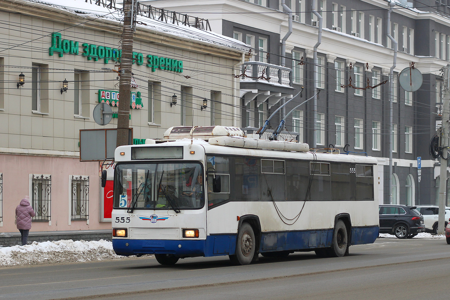 Киров, БТЗ-52764Р № 555