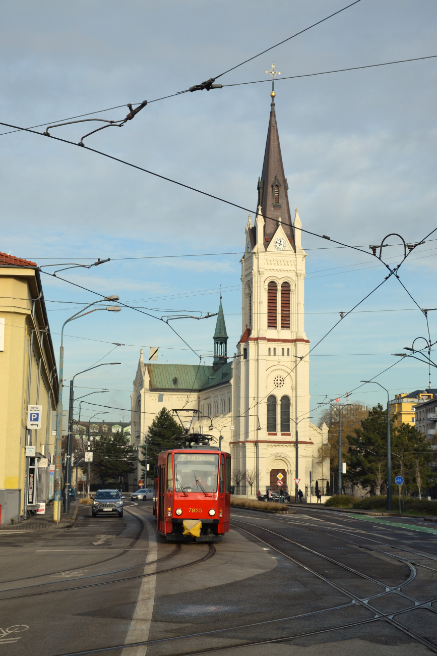 Братислава, Tatra T6A5 № 7925