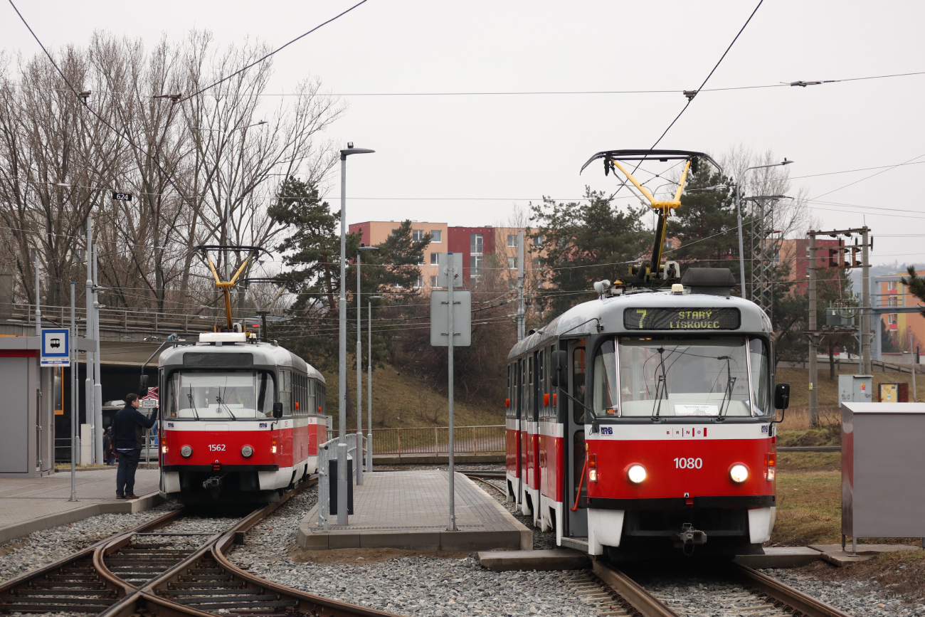 Brno, Tatra T3R.EV č. 1562; Brno, Tatra K2P č. 1080