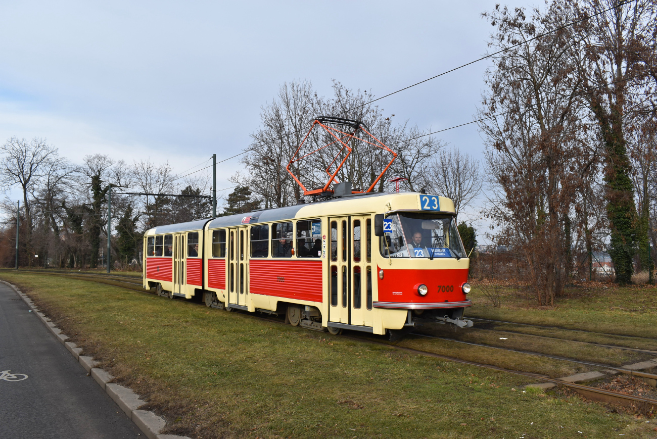 布拉格, Tatra K2 # 7000