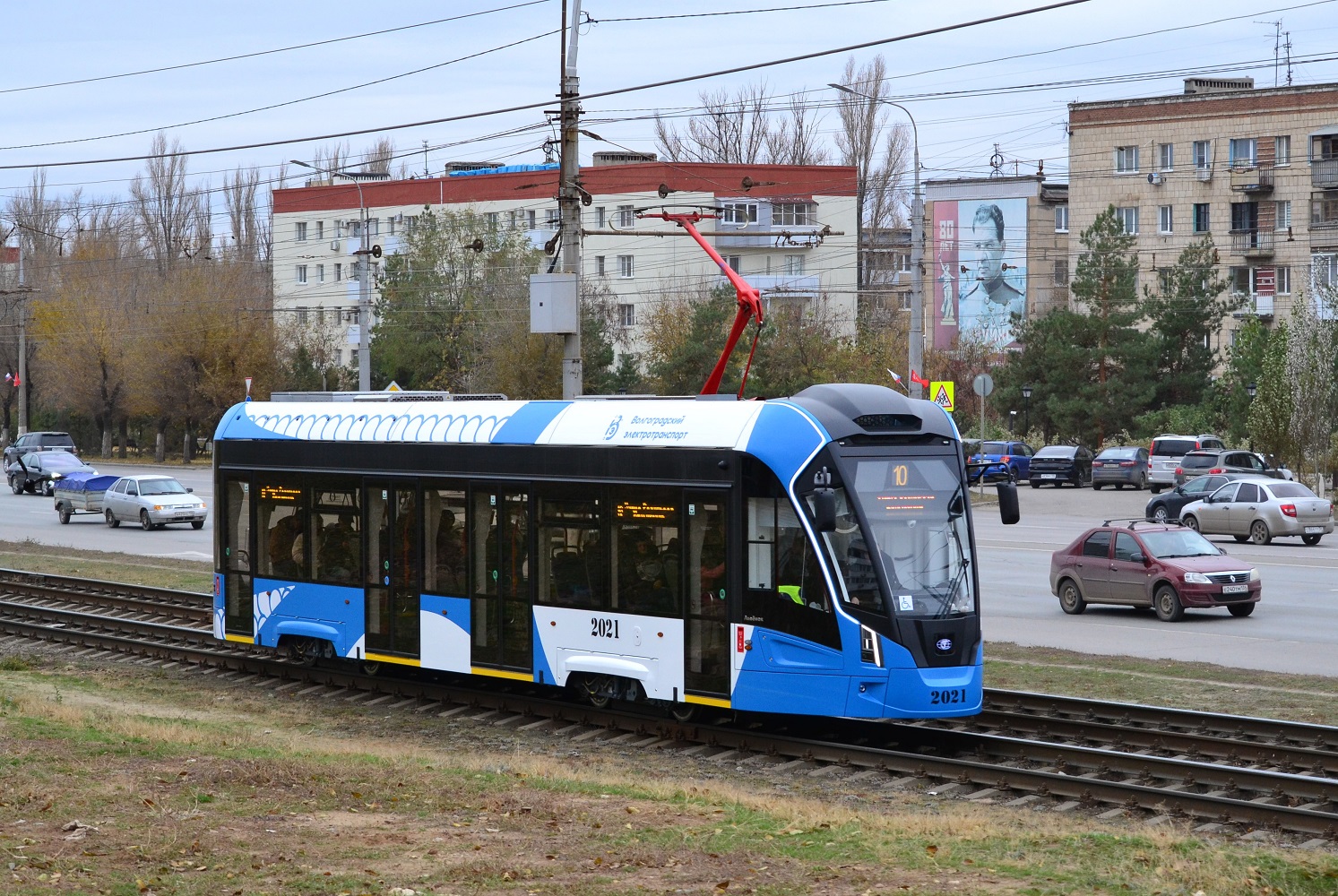 Волгоград, 71-911ЕМ «Львёнок» № 2021