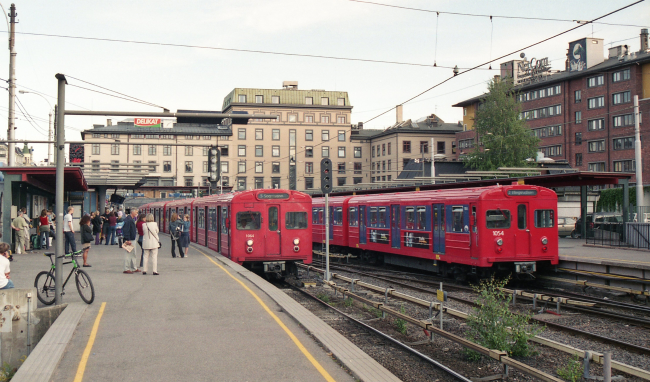 Осло, Strømmen T1000 № 1064; Осло, Strømmen T1000 № 1054