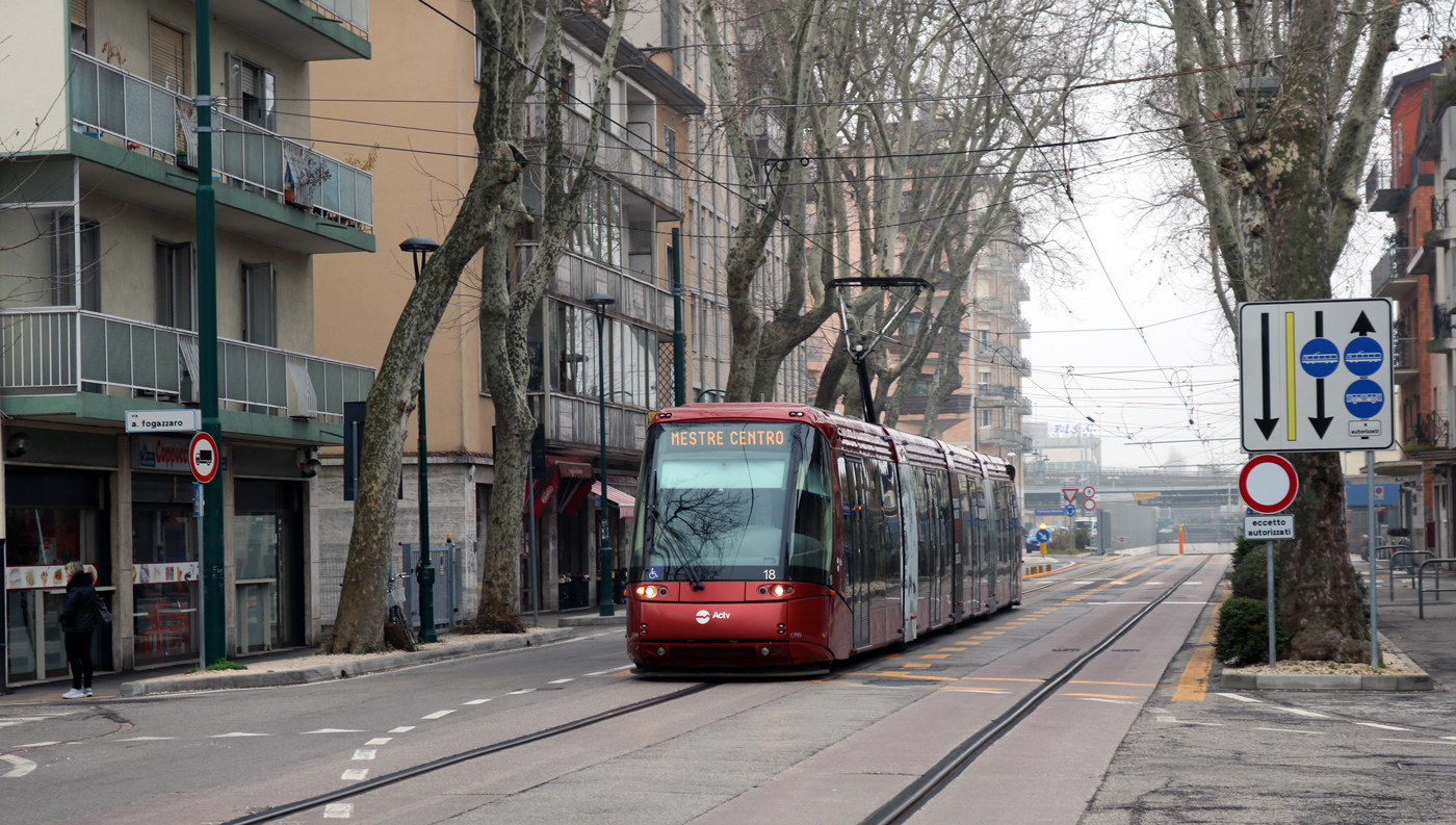 Венеция, Translohr STE 4 № 18