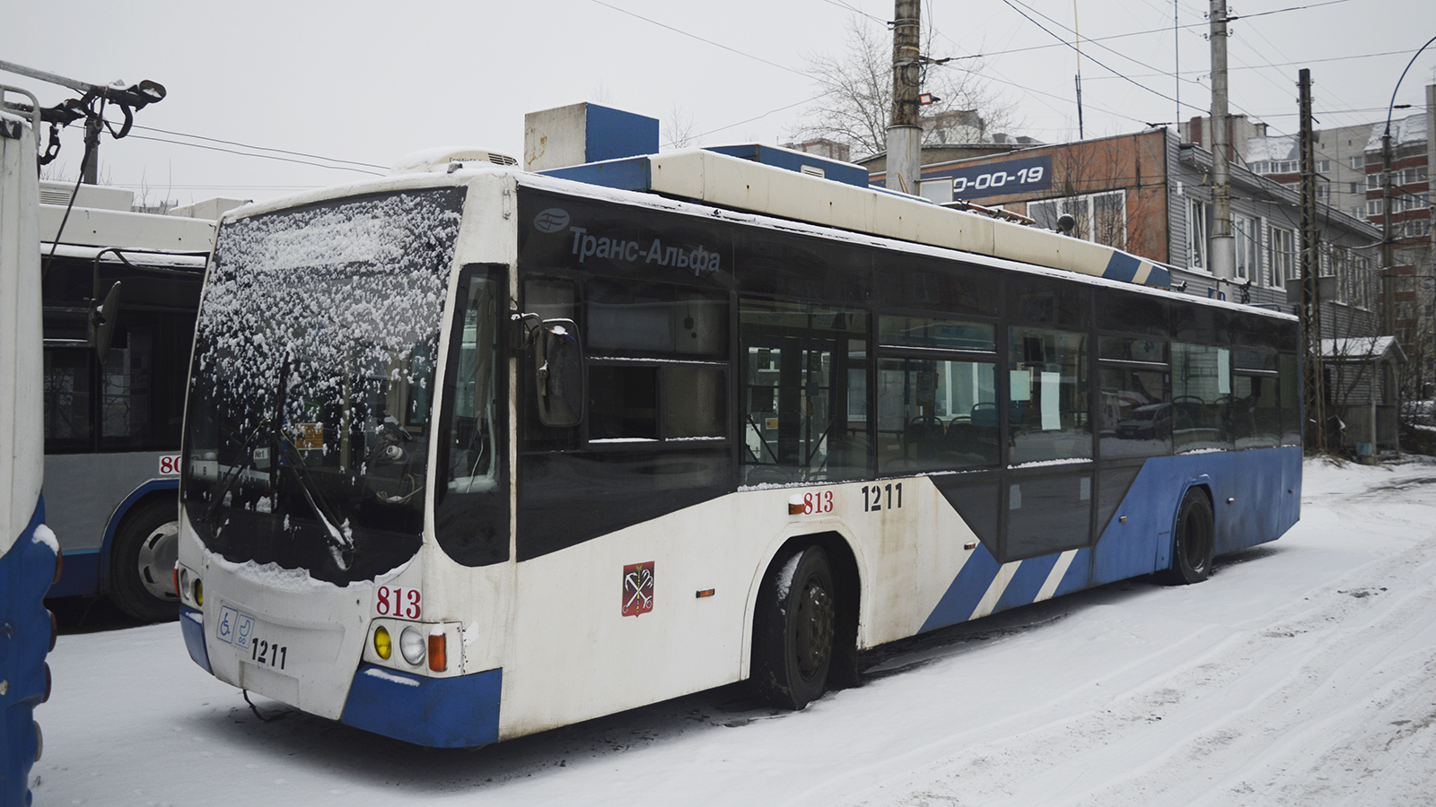 Вологда, ВМЗ-5298.01 «Авангард» № 813