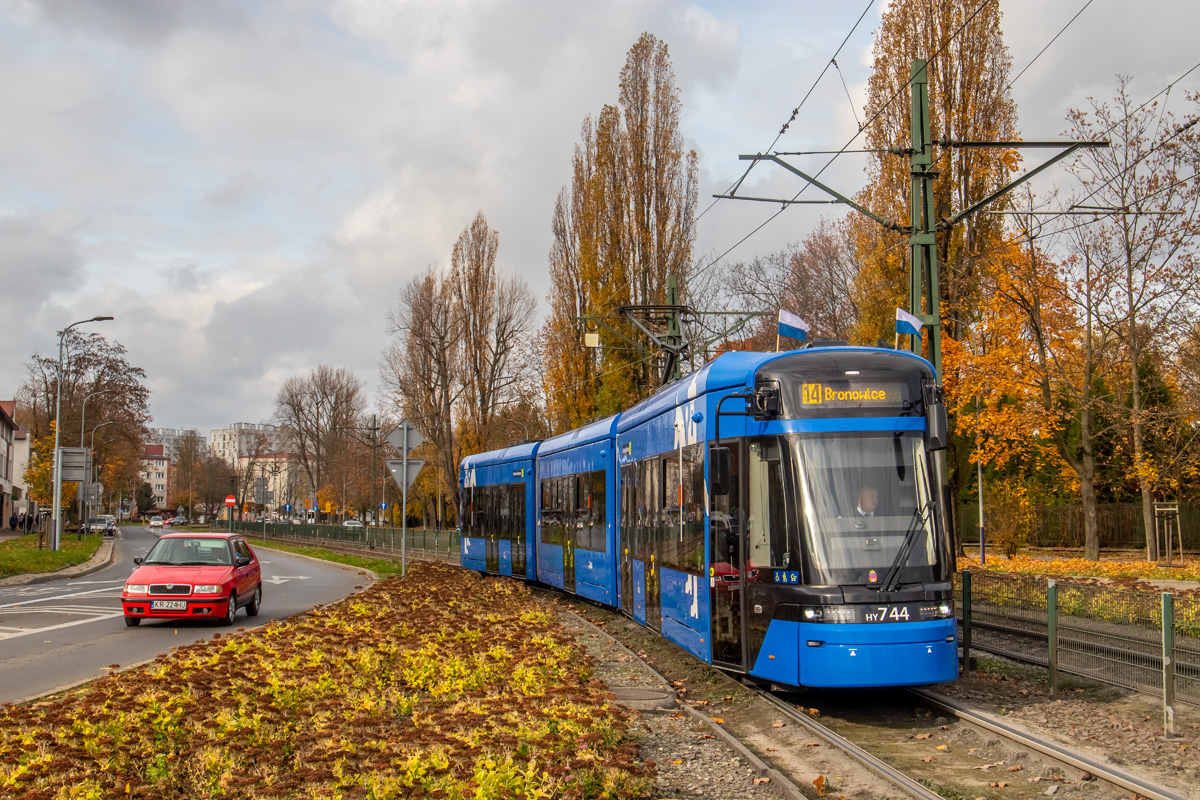 Kraków, Stadler Tango NF2 Br. HY744