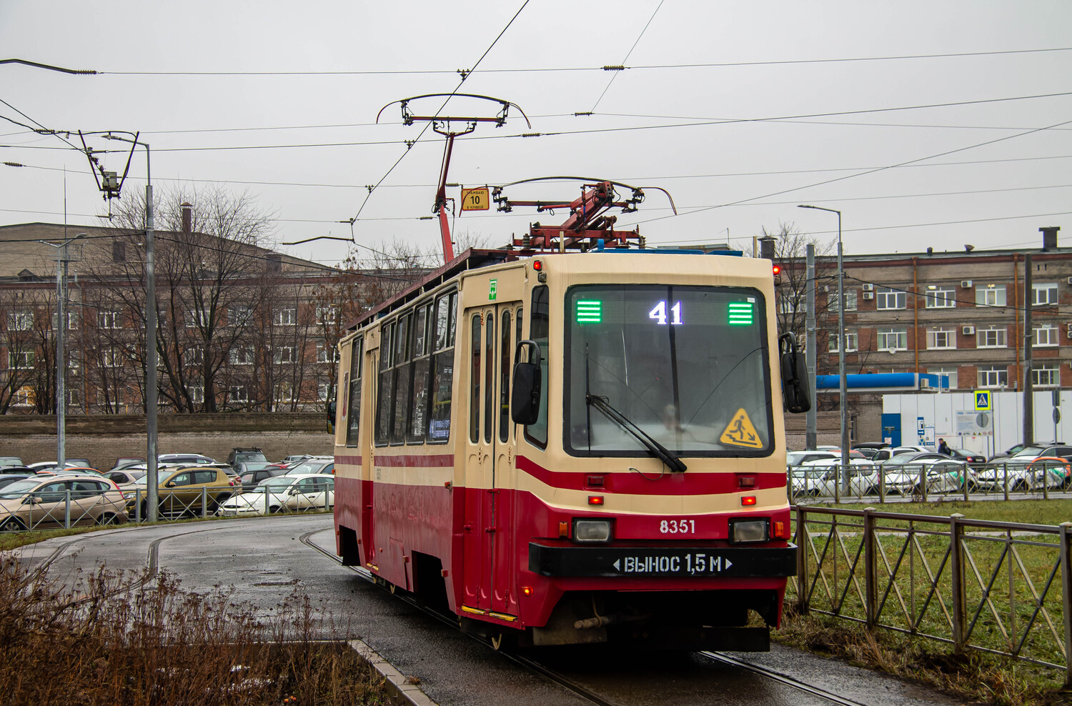 Sankt Peterburgas, TS-77 nr. 8351